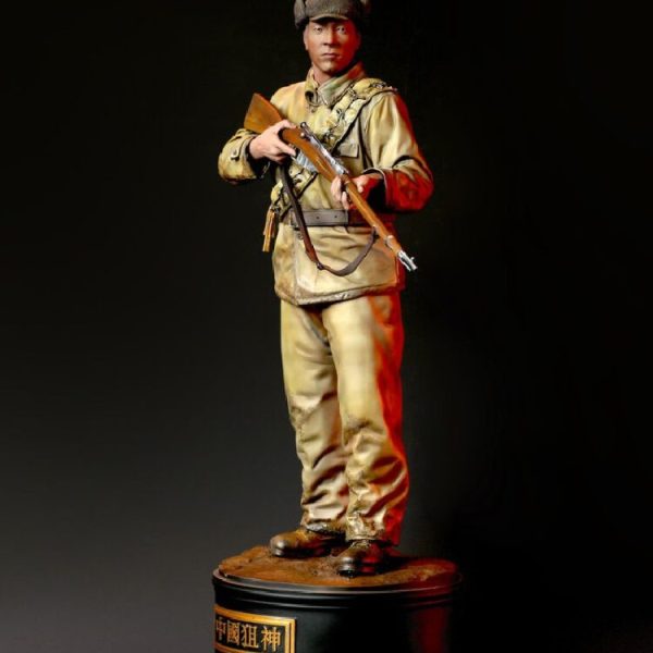 Pièce vitrine pour déco: Figurines Chinese Sniper Ace (figurine peinte, socle inclus)