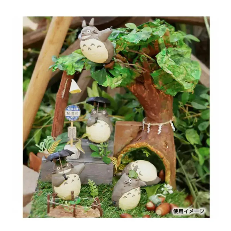 Joli modèle pour déco: OFFICIAL STUDIO GHIBLI MERCHANDISE STORE IN EUROPE & UK