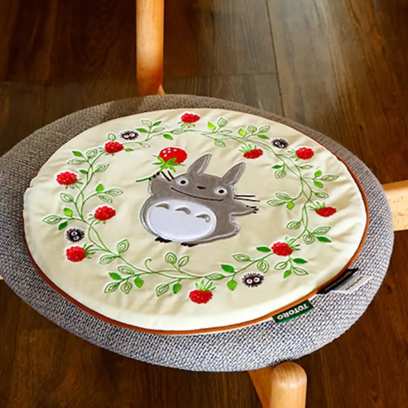 Sélection look soigné: LA BOUTIQUE OFFICIELLE DES PRODUITS DÉRIVÉS DU STUDIO GHIBLI