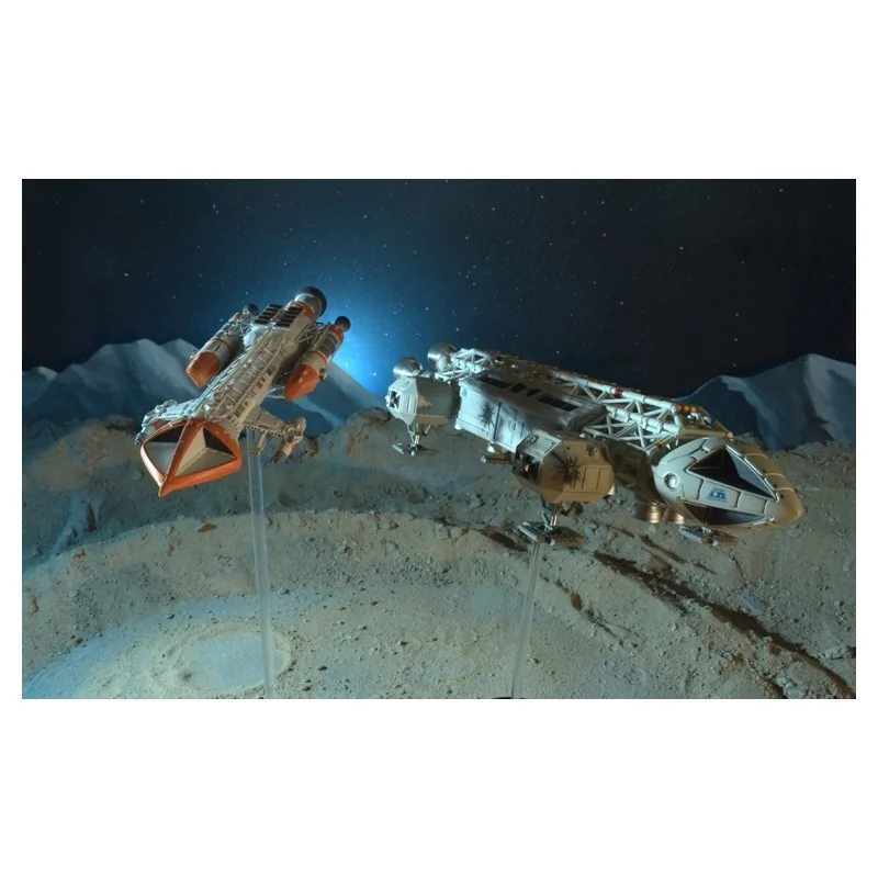 Pop Univers: Réplique 1/1 Space 1999 wargames eagle/hawk set