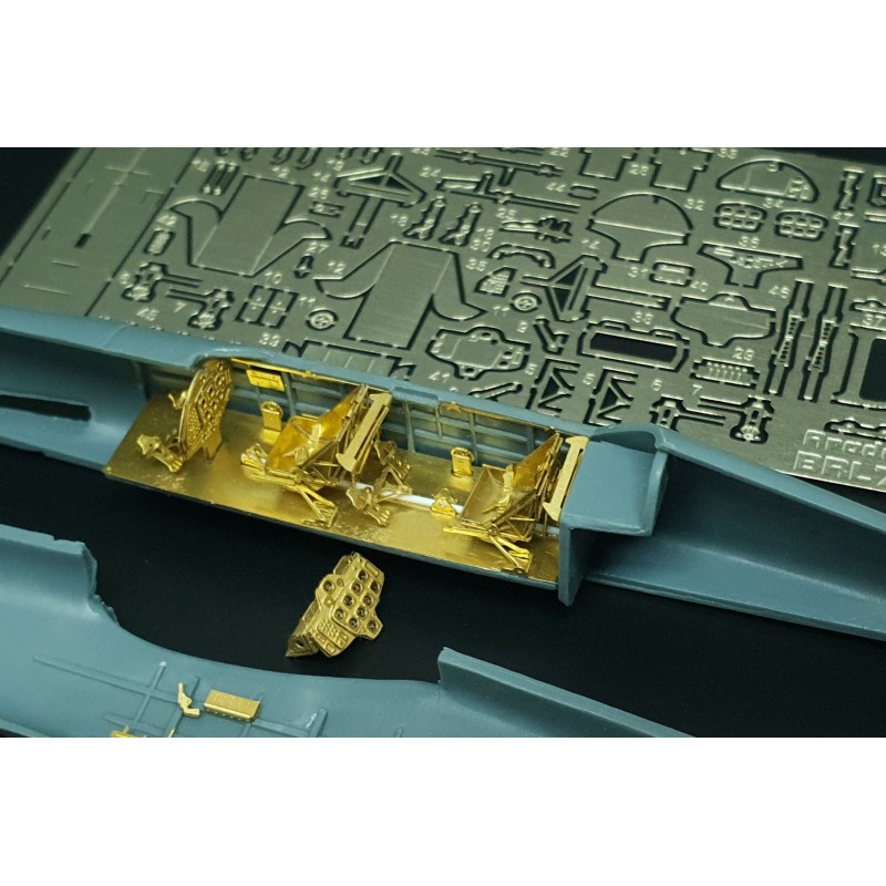 Univers pour vitrine: Accessoire Ensemble Arado Ar-396 PE (conçu pour être utilisé avec les kits de modèles RS)