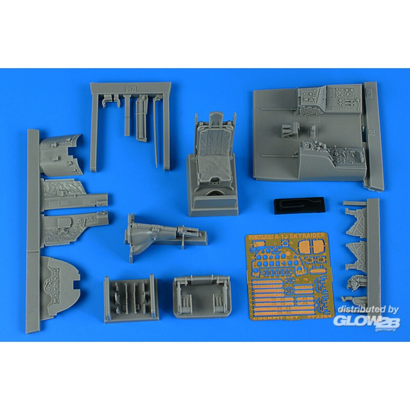 Objet vitrine pour déco: Ensemble de cockpit A-1J Skyraider