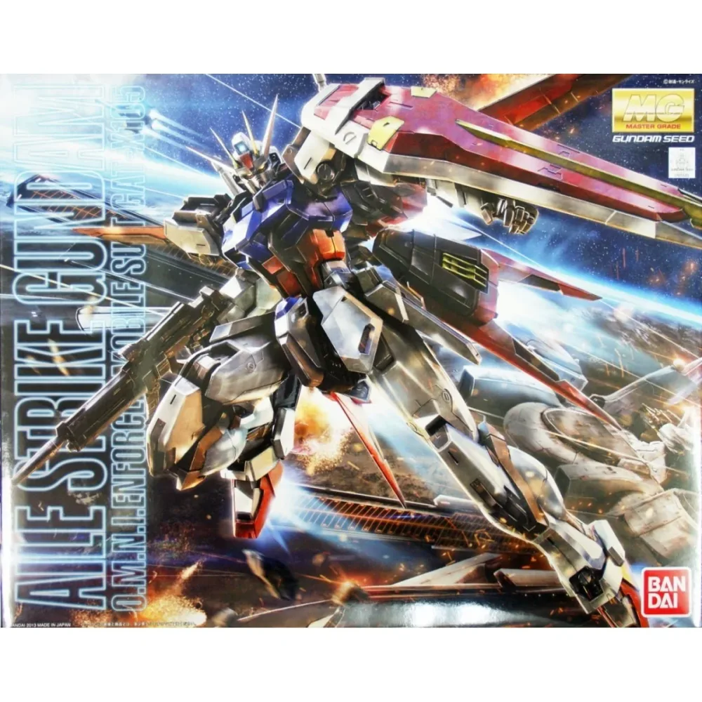 Originale Sélection à exposer: Gundam Aile Strike - Master Grade