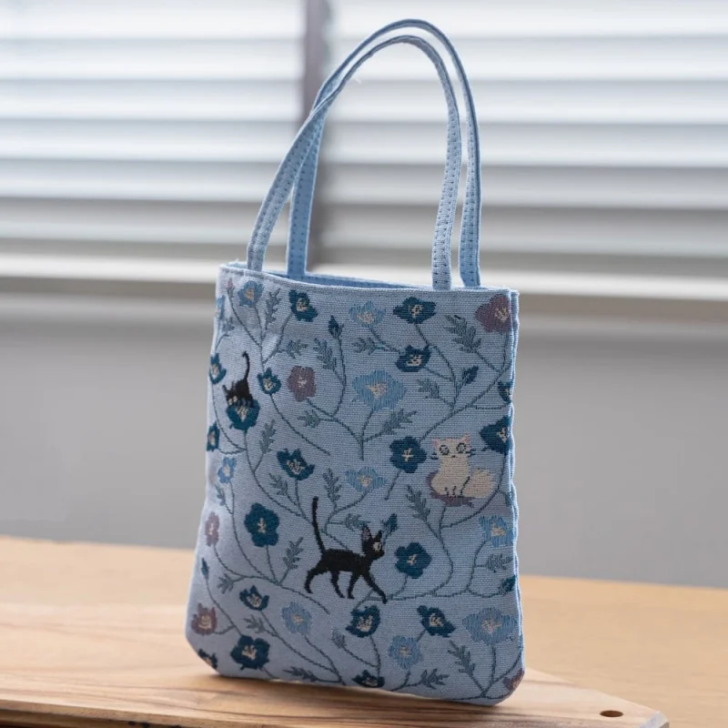 Moderne Décoration: LA BOUTIQUE OFFICIELLE DES PRODUITS DÉRIVÉS DU STUDIO GHIBLI