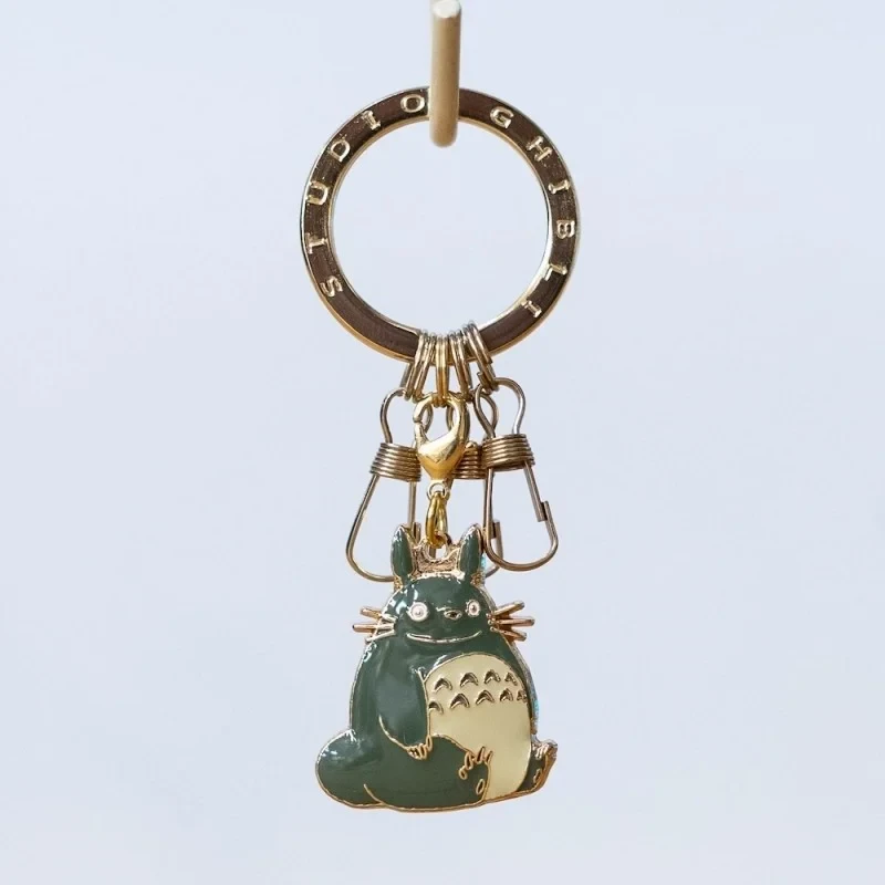 Charmante Univers: LA BOUTIQUE OFFICIELLE DES PRODUITS DÉRIVÉS DU STUDIO GHIBLI
