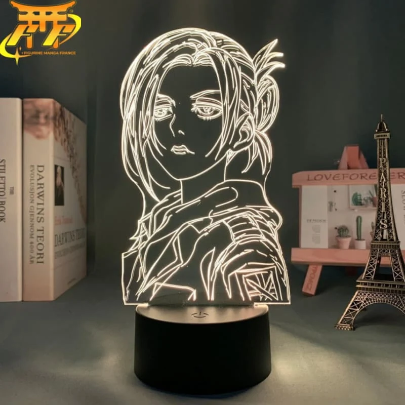 Statue belle présence: Lampe LED Annie Leonhart - Attaque des Titans™
