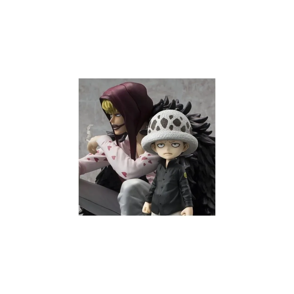 Joli modèle pour étagère: Figurine P.O.P. Corazon et Law - Re-run