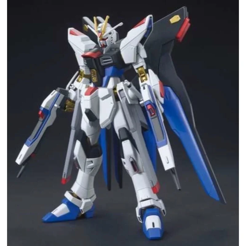 Tendance Décoration à exposer: Gunpla Gundam: High Grade - Strike Freedom Gundam 1:144 Model Kit