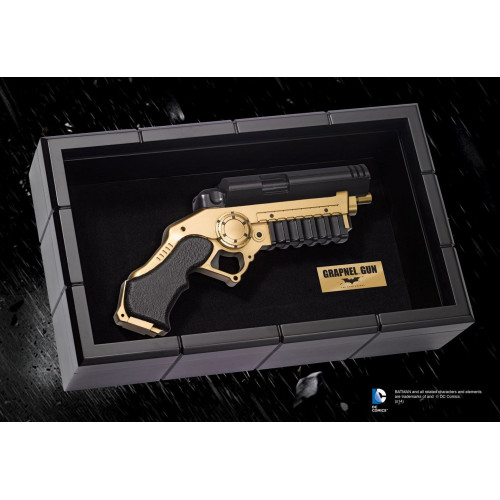 Jolie miniature pour vitrine: Batman The Dark Knight réplique 1/1 Grapnel Gun - Noble Collection